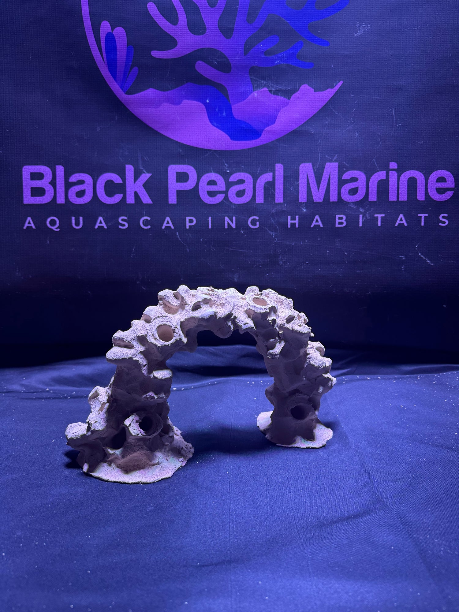 Ceramic Reef Rock Arch (380226) (L29cm/H16cm/D12cm)